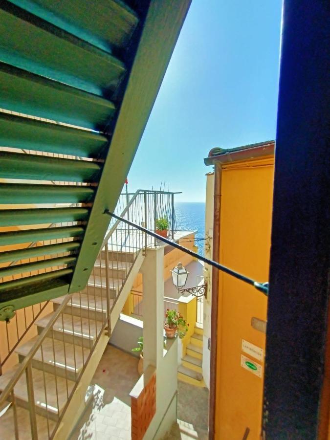Hotel La Piramide à Manarola Extérieur photo