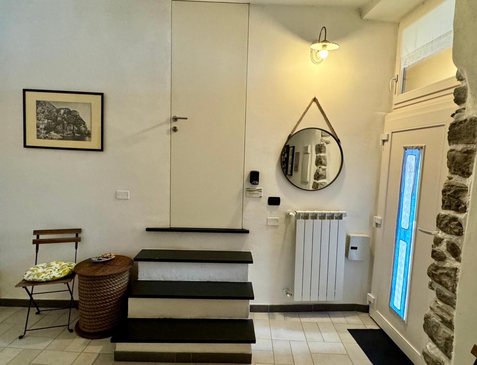 Hotel La Piramide à Manarola Extérieur photo