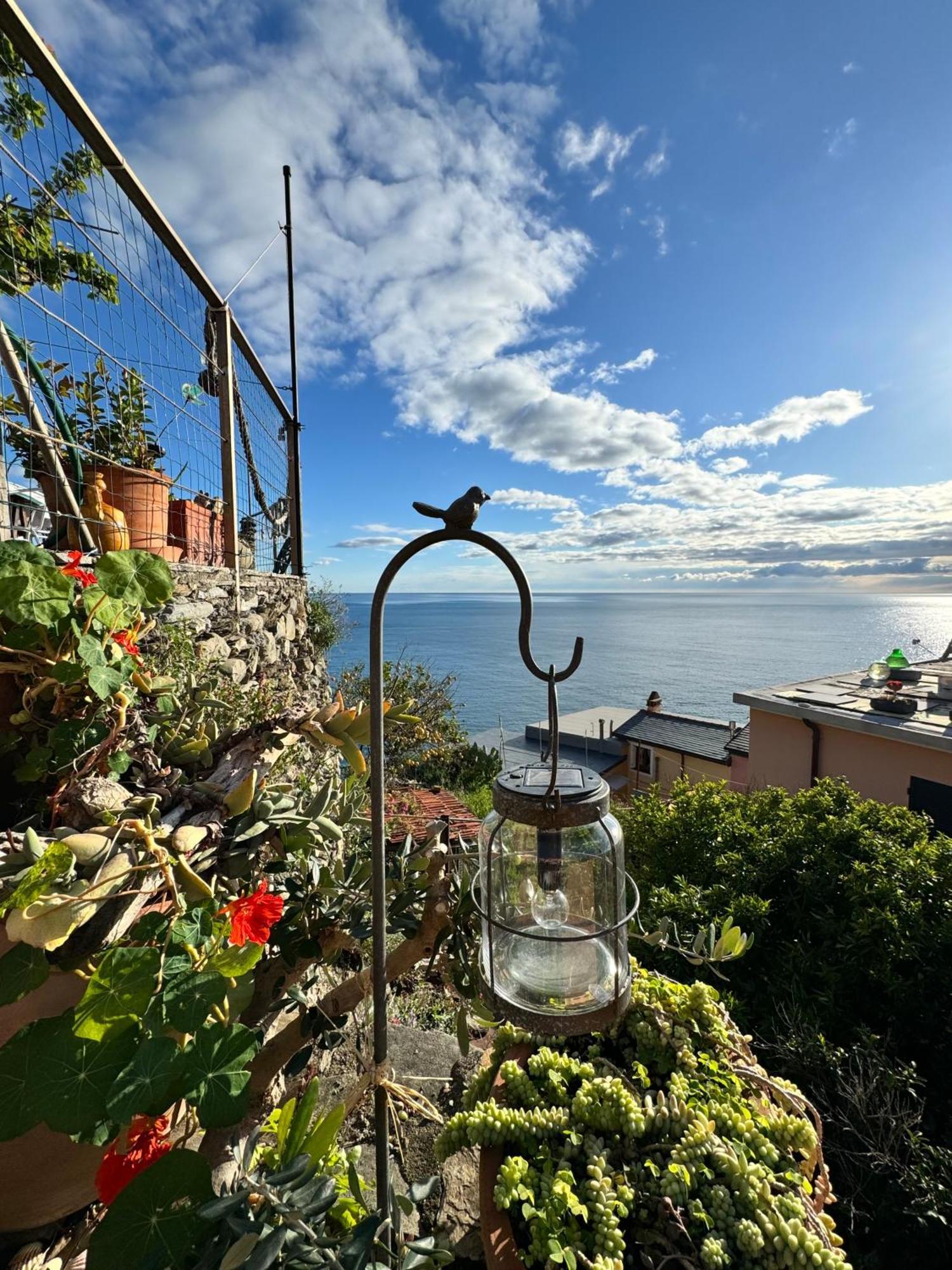 Hotel La Piramide à Manarola Extérieur photo
